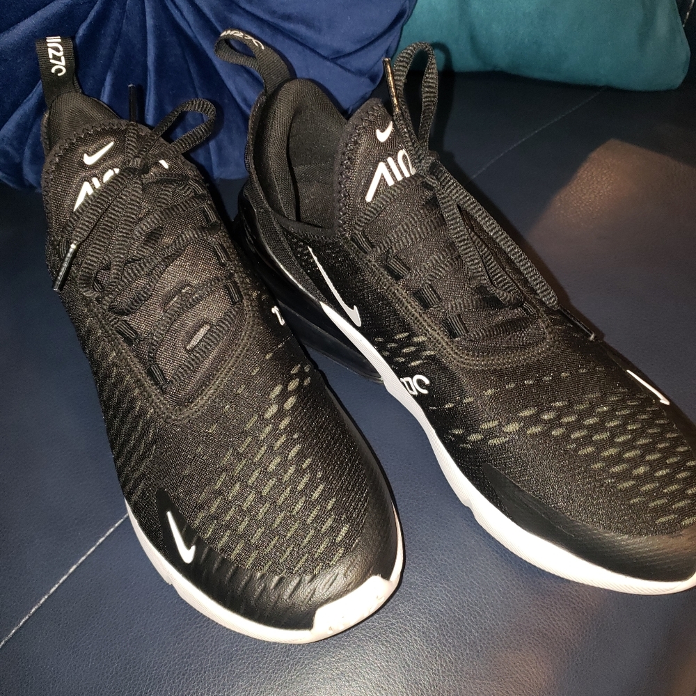 Nike Air Max 270